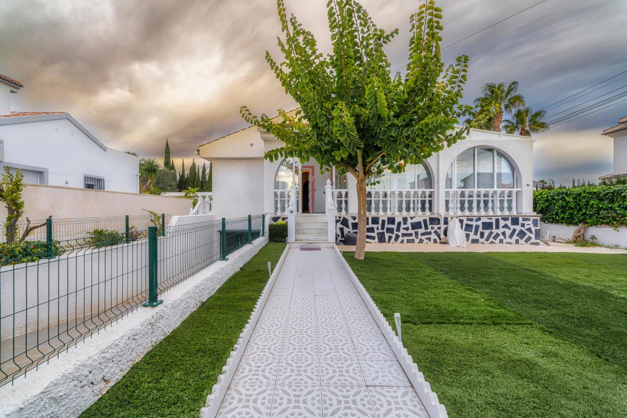 Villa Marie Estancia Premium En El Mar Menor Con Jacuzzi Climatizado 洛斯纳雷霍斯 外观 照片